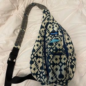 kavu cross body bag